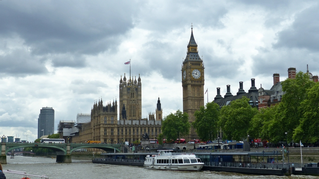 Blick auf die Themse und den Big Ben